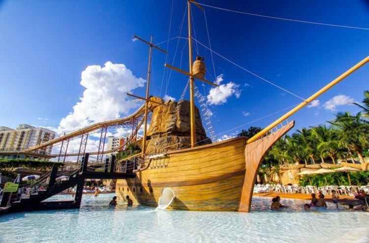 Piazza Diroma - Cortesia Park Diroma, Splash E Slide Калдас-Новас Экстерьер фото