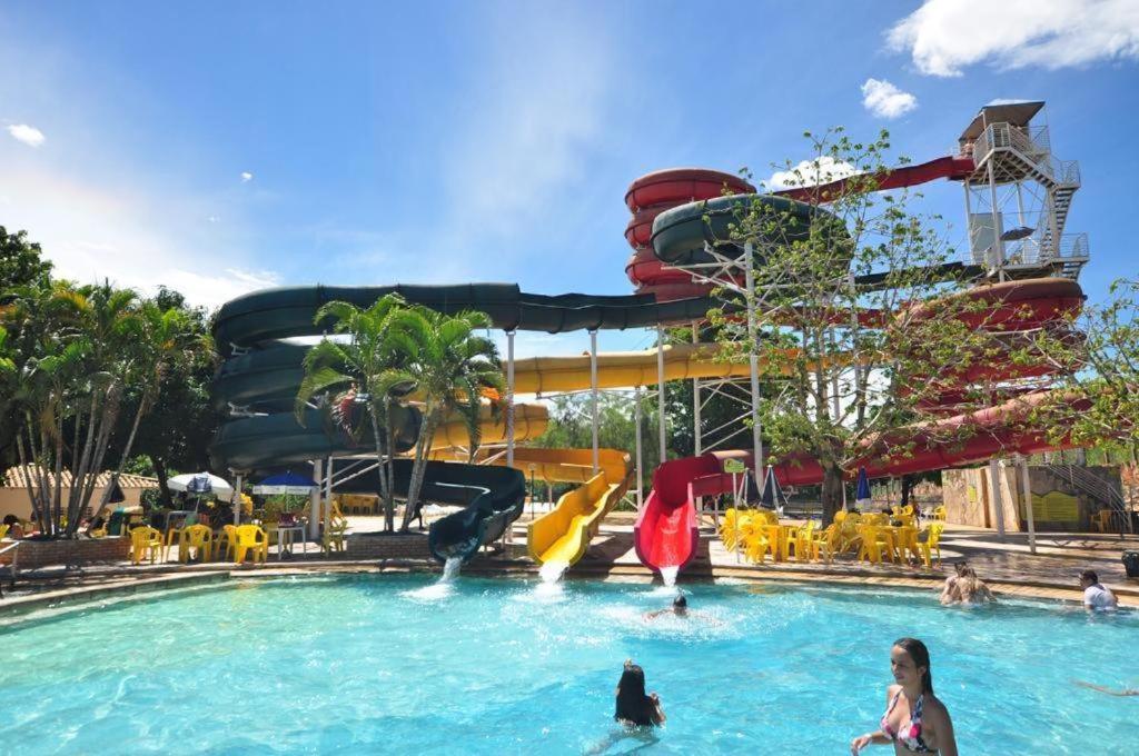 Piazza Diroma - Cortesia Park Diroma, Splash E Slide Калдас-Новас Экстерьер фото
