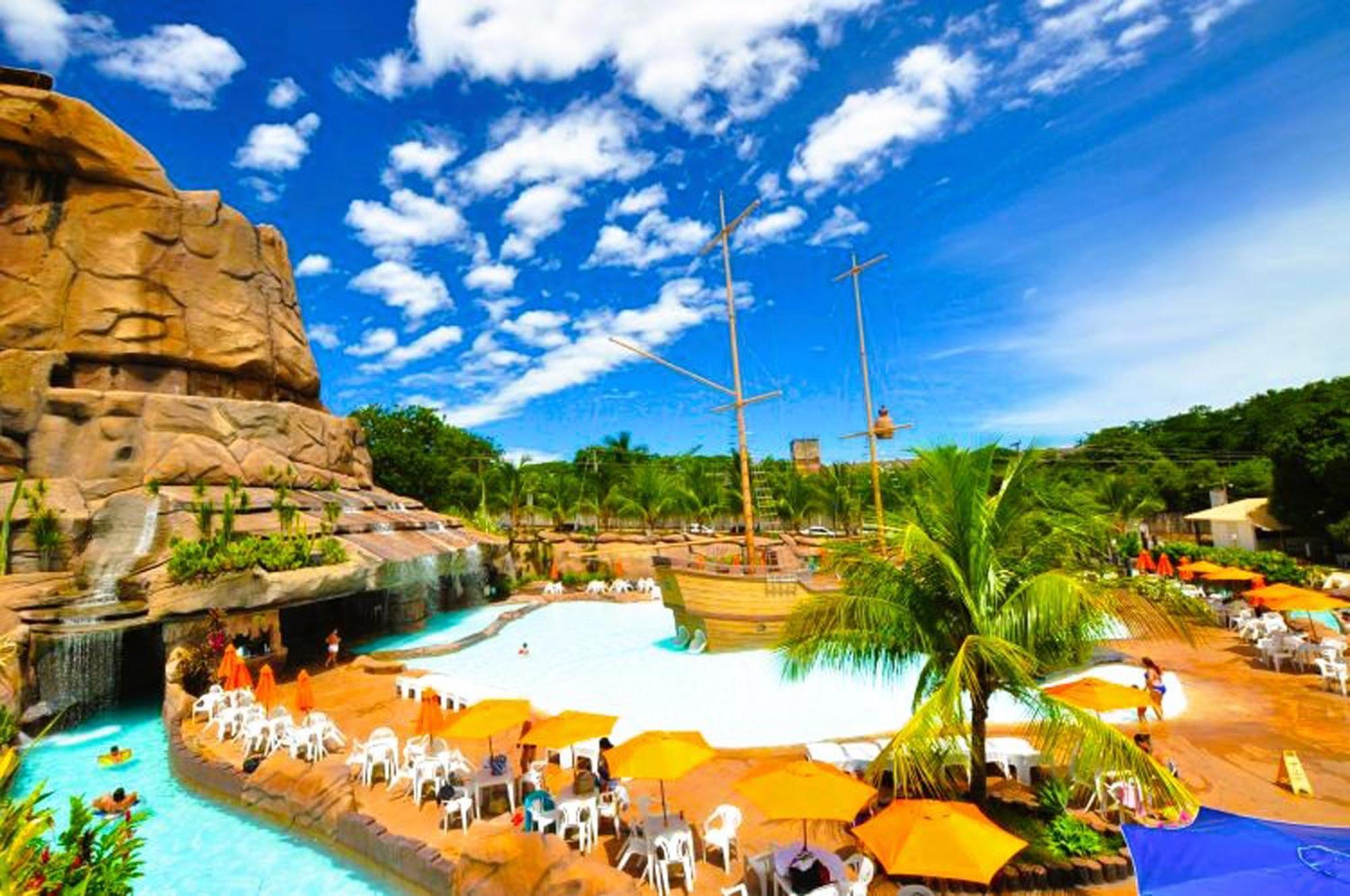 Piazza Diroma - Cortesia Park Diroma, Splash E Slide Калдас-Новас Экстерьер фото