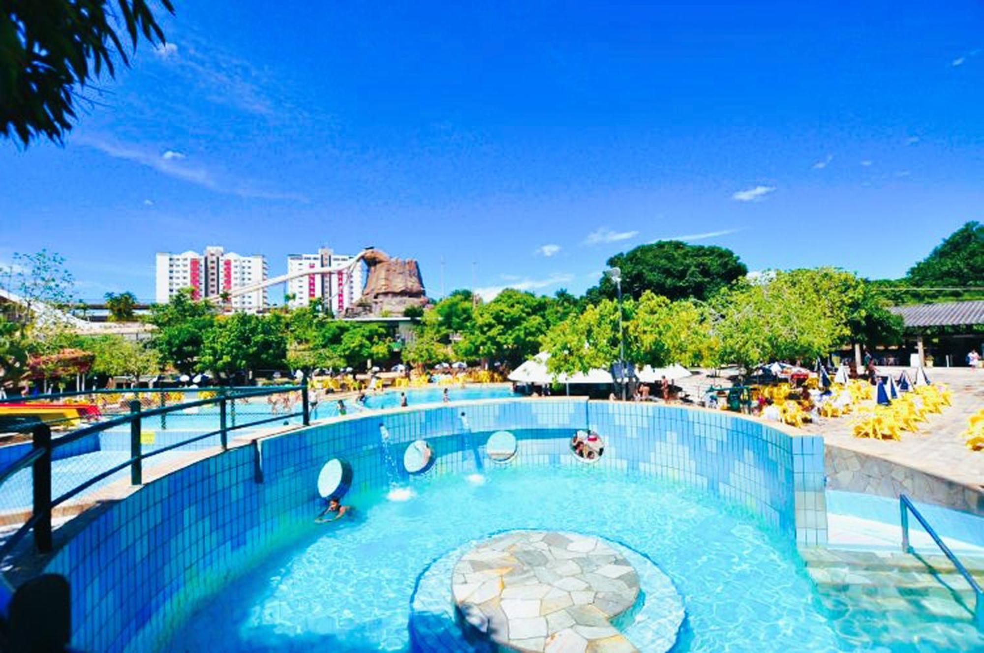 Piazza Diroma - Cortesia Park Diroma, Splash E Slide Калдас-Новас Экстерьер фото