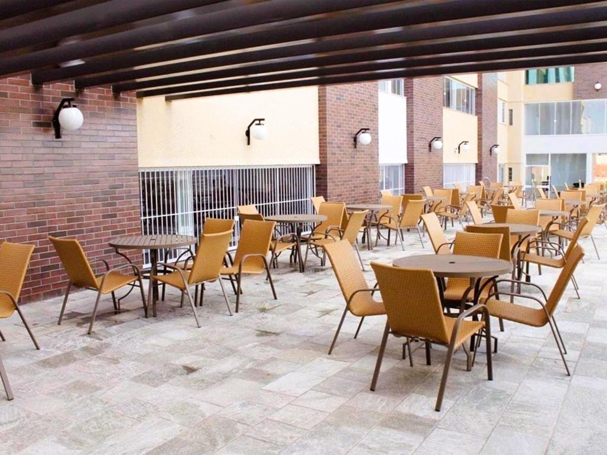 Piazza Diroma - Cortesia Park Diroma, Splash E Slide Калдас-Новас Экстерьер фото